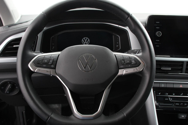 Volkswagen T-Roc 1.5 TSI 150pk DSG Life Navigatie Apple Carplay/Android Auto Parkeersensoren Camera Adaptive Cruise Control Park Assist StoelverwarmingVirtual Cockpit