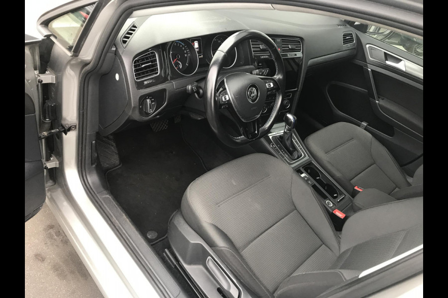 Volkswagen e-Golf Navi + camera