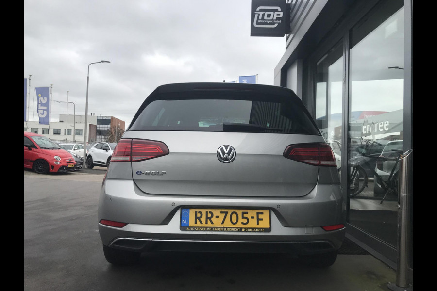 Volkswagen e-Golf Navi + camera