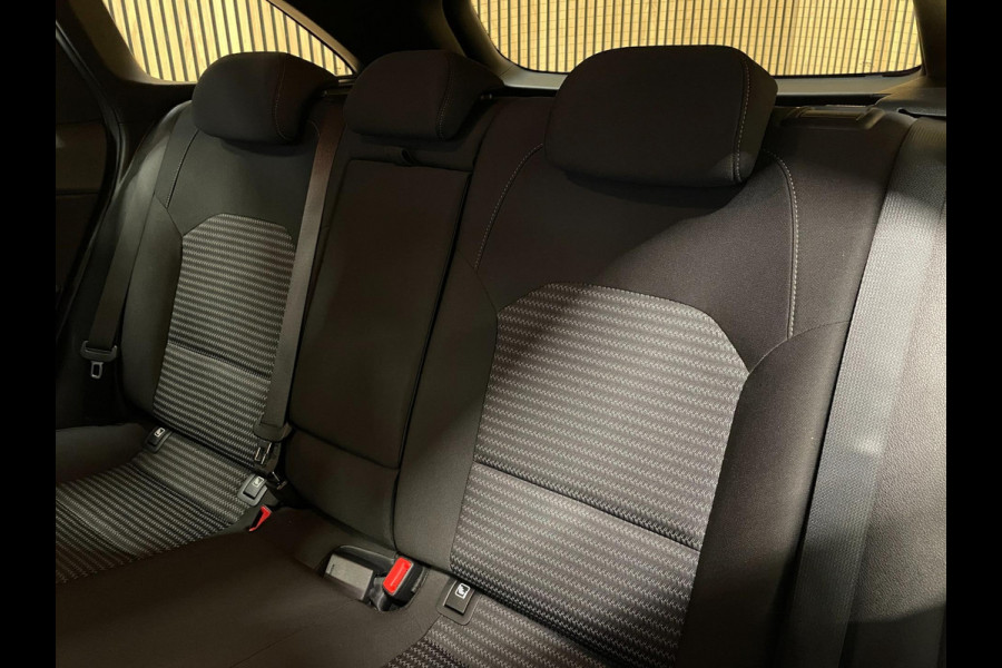 Kia Ceed Sportswagon 1.0 T-GDi MHEV DynamicLine|120PK|AUTOMAAT|APPLE CARPLAY|ANDROID AUTO|CAMERA|CLIMATE,CRUISE CTRL|NL-AUTO|NAP|