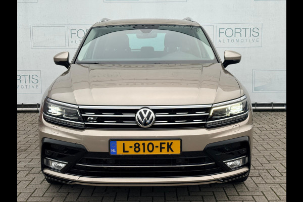 Volkswagen Tiguan 2.0 TSI 4Motion Highline R-LINE ACC | KEYLESS | ELECTR. A-KLEP | 19-inch LMV | TREKHAAK
