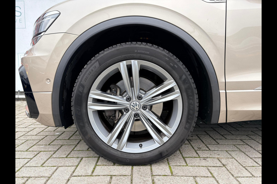 Volkswagen Tiguan 2.0 TSI 4Motion Highline R-LINE ACC | KEYLESS | ELECTR. A-KLEP | 19-inch LMV | TREKHAAK