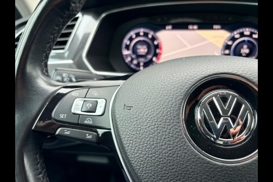 Volkswagen Tiguan 2.0 TSI 4Motion Highline R-LINE ACC | KEYLESS | ELECTR. A-KLEP | 19-inch LMV | TREKHAAK