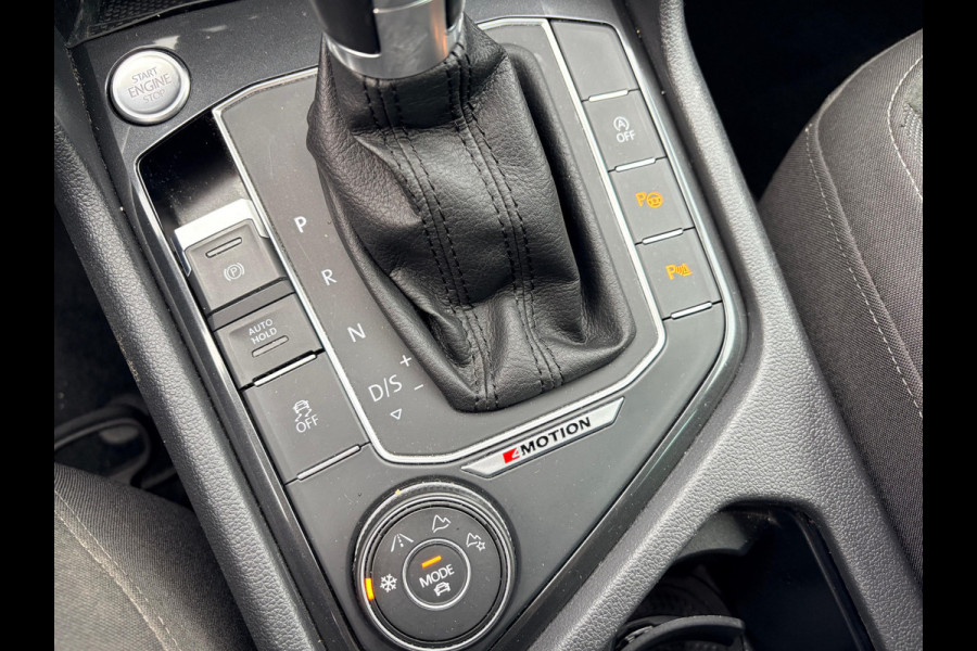 Volkswagen Tiguan 2.0 TSI 4Motion Highline R-LINE ACC | KEYLESS | ELECTR. A-KLEP | 19-inch LMV | TREKHAAK