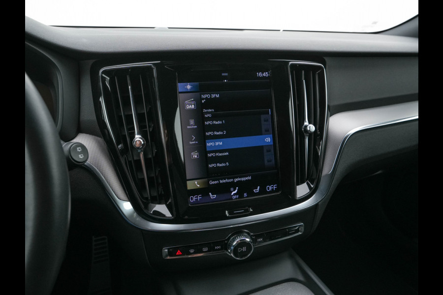 Volvo V60 2.0 B3 R-Design (INCL-BTW) *LEATHER-FABRIC | DIGI-COCKPIT | FULL-LED | MEMORY-PACK | HEATED-SPORTSEATS | LANE-ASSIST | NAVI-FULLMAP | CAMERA | DAB+ | PRIVACY-GLASS | ECC | PDC | TOWBAR | 19''ALU*