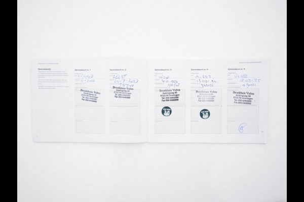 Volvo V60 2.0 B3 R-Design (INCL-BTW) *LEATHER-FABRIC | DIGI-COCKPIT | FULL-LED | MEMORY-PACK | HEATED-SPORTSEATS | LANE-ASSIST | NAVI-FULLMAP | CAMERA | DAB+ | PRIVACY-GLASS | ECC | PDC | TOWBAR | 19''ALU*