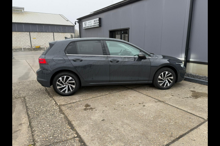 Volkswagen Golf 1.4 eHybrid Style plug inn hybride