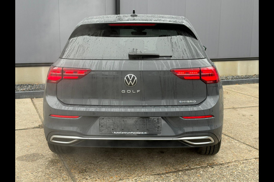 Volkswagen Golf 1.4 eHybrid Style plug inn hybride