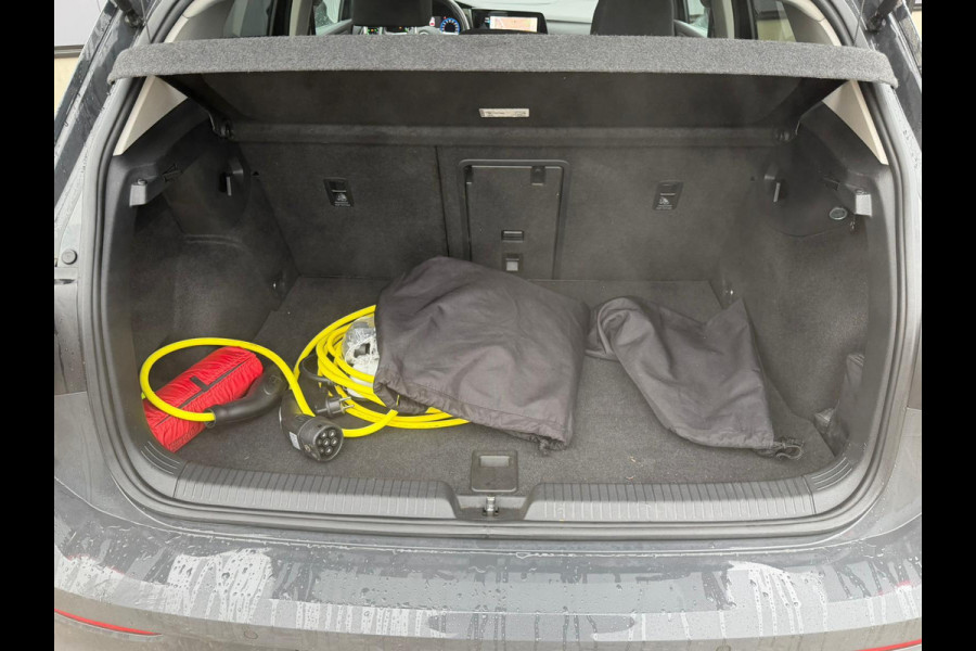 Volkswagen Golf 1.4 eHybrid Style plug inn hybride