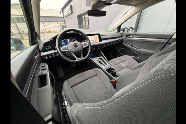 Volkswagen Golf 1.4 eHybrid Style plug inn hybride