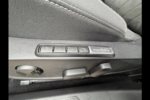 Volkswagen Golf 1.4 eHybrid Style plug inn hybride