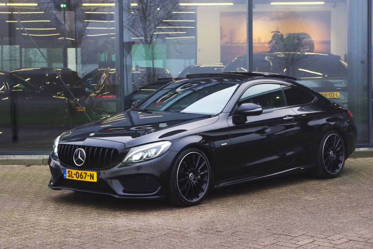 Mercedes-Benz C-Klasse Coupé 180 Premium AMG-Line Night Edition, Panoramadak, Burmester, Keyless, 19" LM, Camera