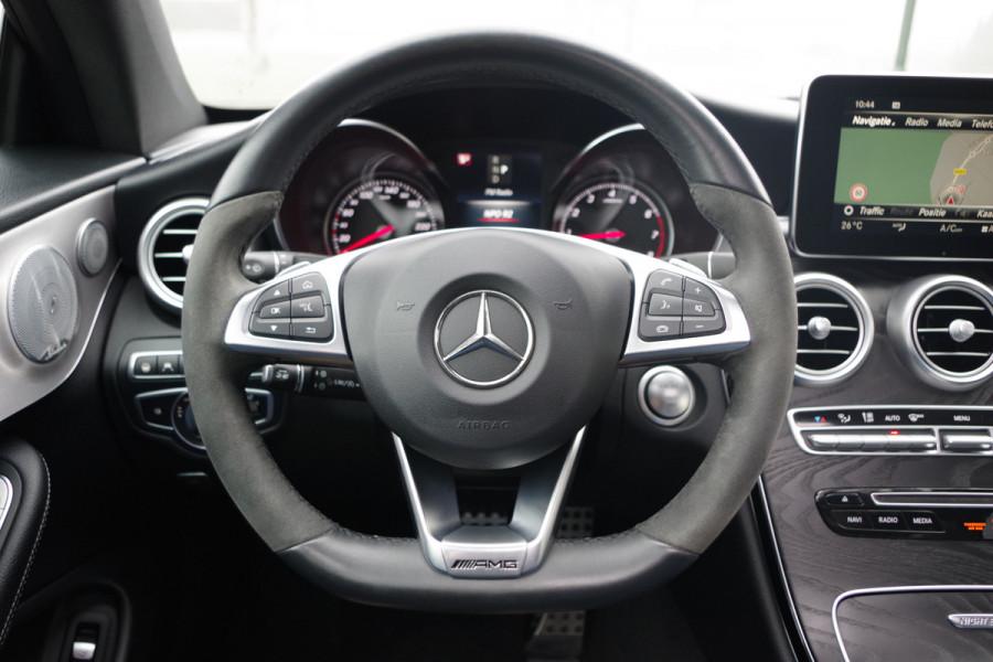 Mercedes-Benz C-Klasse Coupé 180 Premium AMG-Line Night Edition, Panoramadak, Burmester, Keyless, 19" LM, Camera