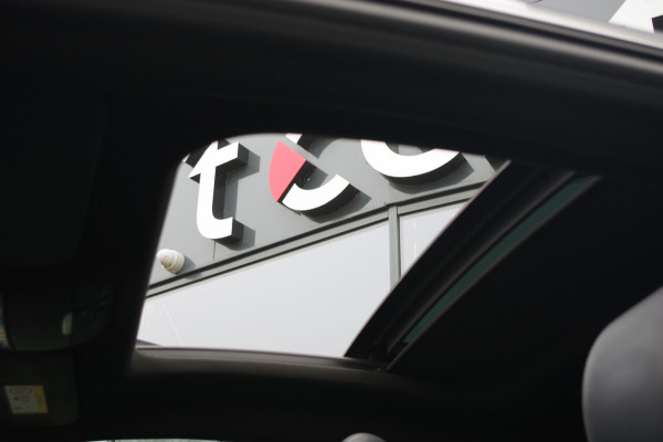 Mercedes-Benz C-Klasse Coupé 180 Premium AMG-Line Night Edition, Panoramadak, Burmester, Keyless, 19" LM, Camera