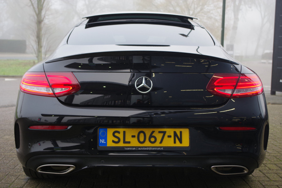Mercedes-Benz C-Klasse Coupé 180 Premium AMG-Line Night Edition, Panoramadak, Burmester, Keyless, 19" LM, Camera