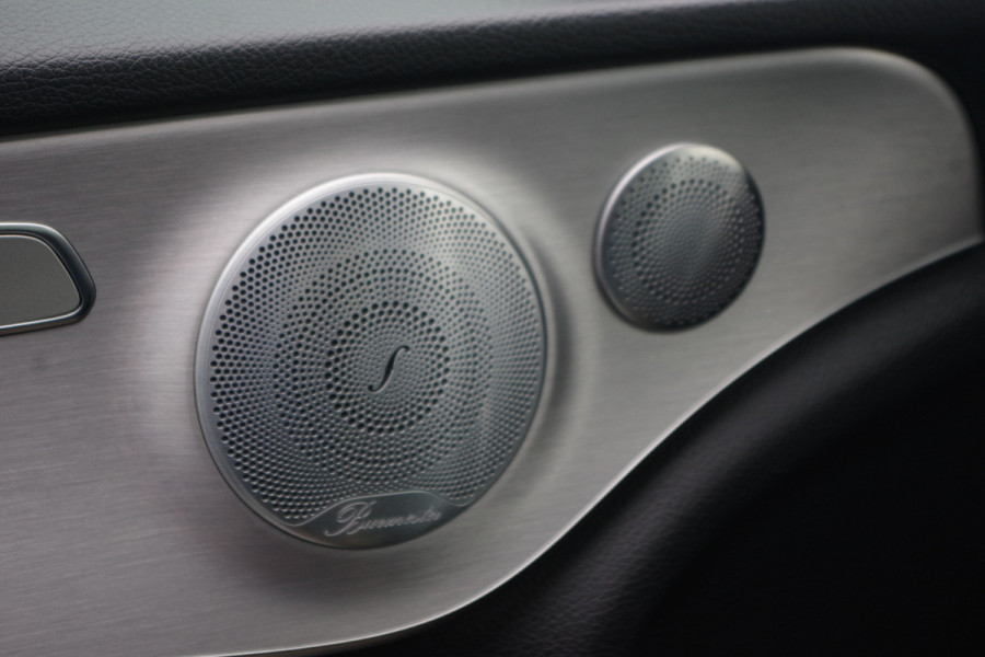 Mercedes-Benz C-Klasse Coupé 180 Premium AMG-Line Night Edition, Panoramadak, Burmester, Keyless, 19" LM, Camera