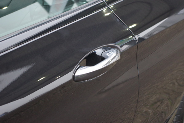 Mercedes-Benz C-Klasse Coupé 180 Premium AMG-Line Night Edition, Panoramadak, Burmester, Keyless, 19" LM, Camera