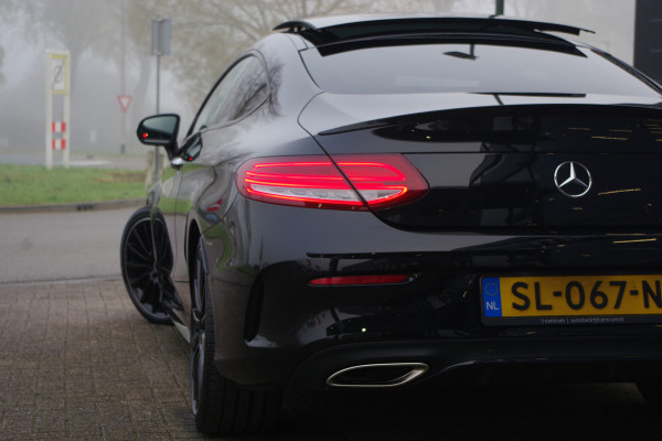 Mercedes-Benz C-Klasse Coupé 180 Premium AMG-Line Night Edition, Panoramadak, Burmester, Keyless, 19" LM, Camera