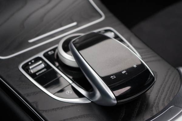 Mercedes-Benz C-Klasse Coupé 180 Premium AMG-Line Night Edition, Panoramadak, Burmester, Keyless, 19" LM, Camera