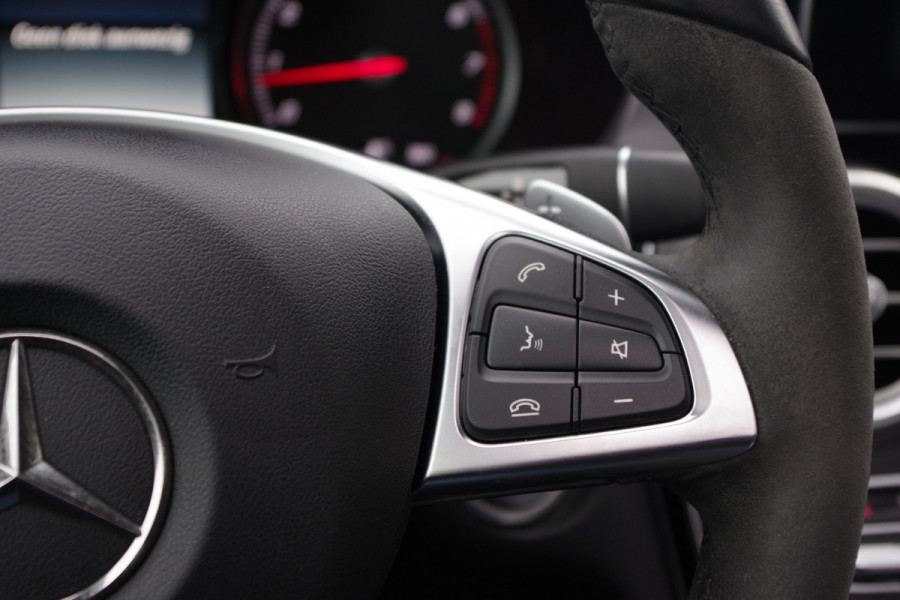 Mercedes-Benz C-Klasse Coupé 180 Premium AMG-Line Night Edition, Panoramadak, Burmester, Keyless, 19" LM, Camera