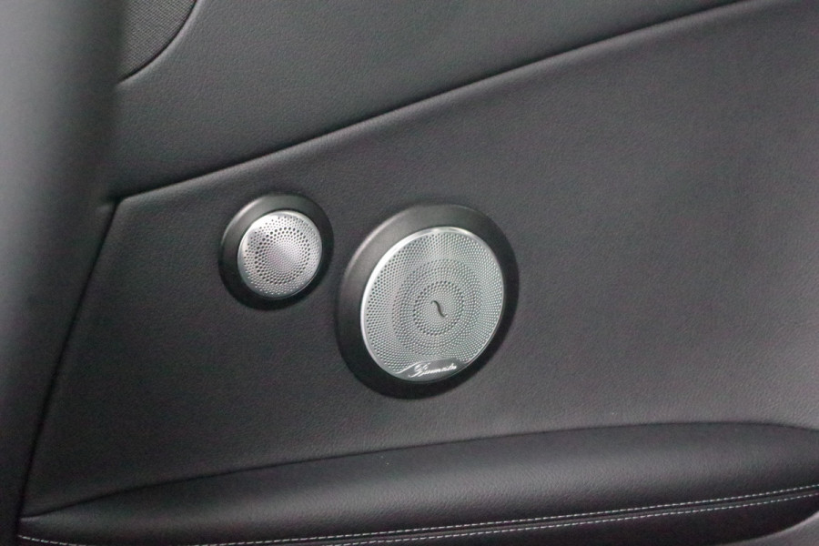 Mercedes-Benz C-Klasse Coupé 180 Premium AMG-Line Night Edition, Panoramadak, Burmester, Keyless, 19" LM, Camera