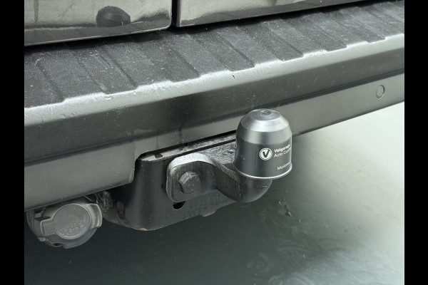 Renault Trafic 2.0DCI 145PK T29 L2H1 Comfort 3-Persoons Trekhaak Apple Carplay Android Navi Airco Cruise Control Bluetooth Lmv Pdc Betonplex Vloer Wandbetimmering Schuifdeur Sidebars Euro 6 Origineel Nederlandse Auto