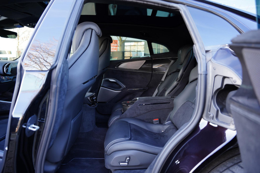 Ferrari Purosangue 6.5 V12 Full Carbon Pack Lifting Panoramadak