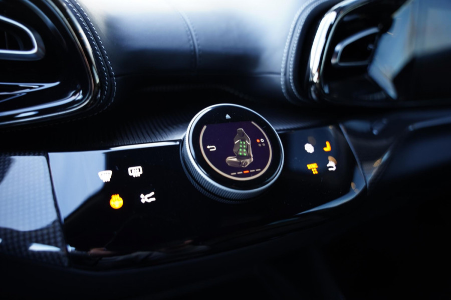 Ferrari Purosangue 6.5 V12 Full Carbon Pack Lifting Panoramadak