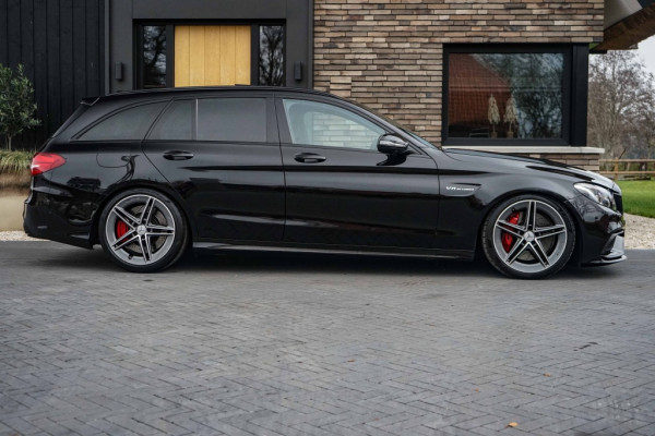Mercedes-Benz C-Klasse estate C63 AMG Pano/360/KW/Memory/Carbon/Edition1