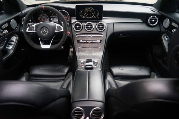 Mercedes-Benz C-Klasse estate C63 AMG Pano/360/KW/Memory/Carbon/Edition1