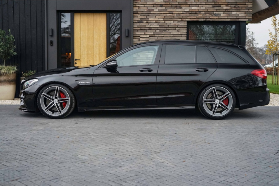 Mercedes-Benz C-Klasse estate C63 AMG Pano/360/KW/Memory/Carbon/Edition1