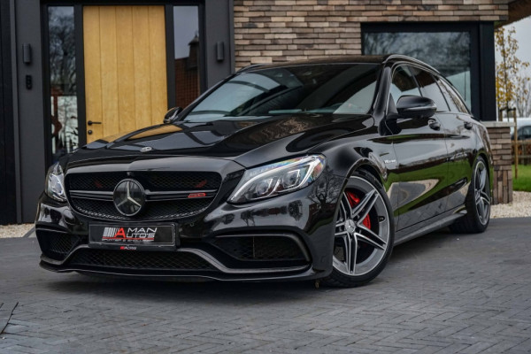 Mercedes-Benz C-Klasse estate C63 AMG Pano/360/KW/Memory/Carbon/Edition1