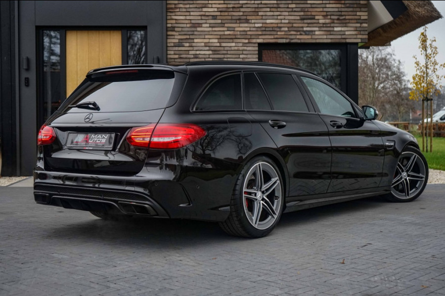 Mercedes-Benz C-Klasse estate C63 AMG Pano/360/KW/Memory/Carbon/Edition1