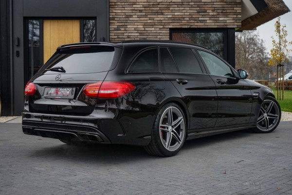 Mercedes-Benz C-Klasse estate C63 AMG Pano/360/KW/Memory/Carbon/Edition1