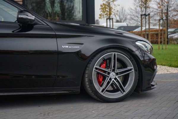 Mercedes-Benz C-Klasse estate C63 AMG Pano/360/KW/Memory/Carbon/Edition1