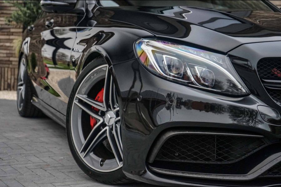 Mercedes-Benz C-Klasse estate C63 AMG Pano/360/KW/Memory/Carbon/Edition1