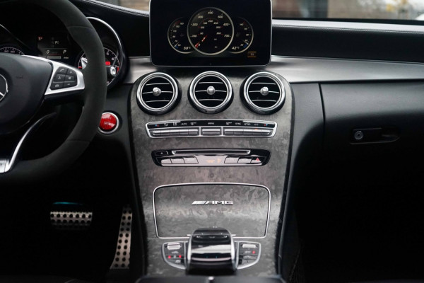 Mercedes-Benz C-Klasse estate C63 AMG Pano/360/KW/Memory/Carbon/Edition1
