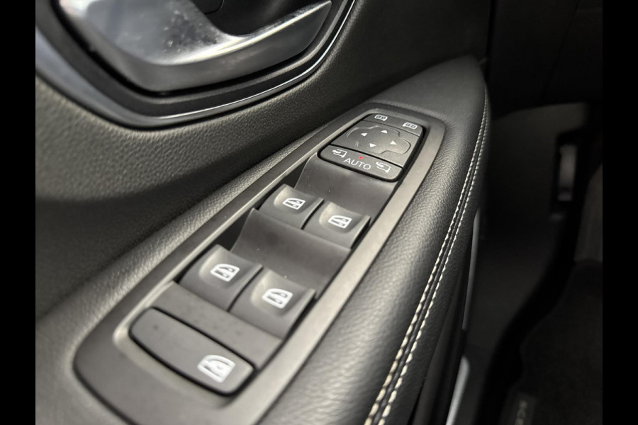 Renault Scénic 1.2 TCe Bose | zwart dak | blind-spot | massagestoelen | navigatie | allseason banden | halfleder