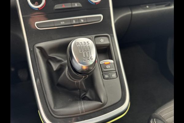 Renault Scénic 1.2 TCe Bose | zwart dak | blind-spot | massagestoelen | navigatie | allseason banden | halfleder