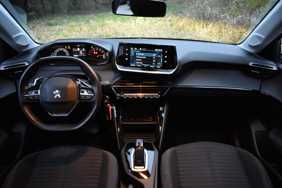 Peugeot 208 101PK AUT. Puretech BLUE ACTIVE CARPLAY/PDC/CRUISE