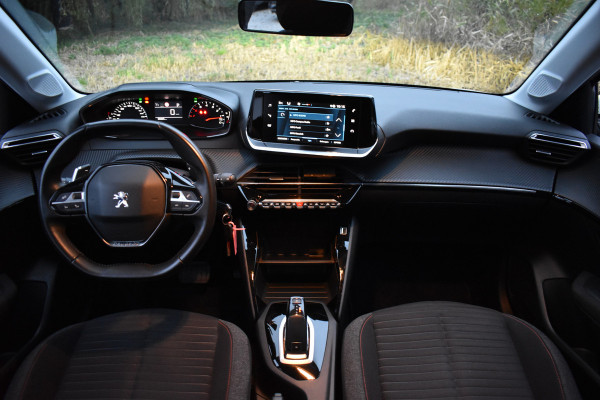 Peugeot 208 101PK AUT. Puretech BLUE ACTIVE CARPLAY/PDC/CRUISE