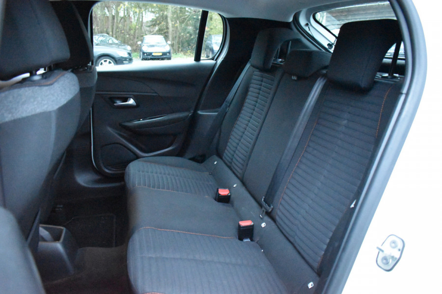 Peugeot 208 101PK AUT. Puretech BLUE ACTIVE CARPLAY/PDC/CRUISE