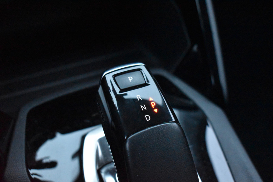 Peugeot 208 101PK AUT. Puretech BLUE ACTIVE CARPLAY/PDC/CRUISE
