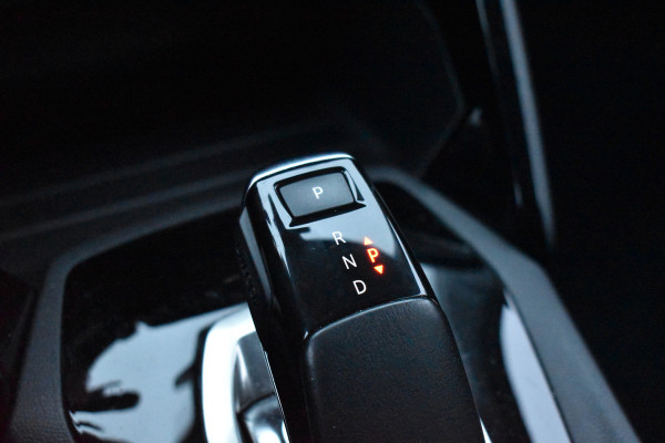 Peugeot 208 101PK AUT. Puretech BLUE ACTIVE CARPLAY/PDC/CRUISE