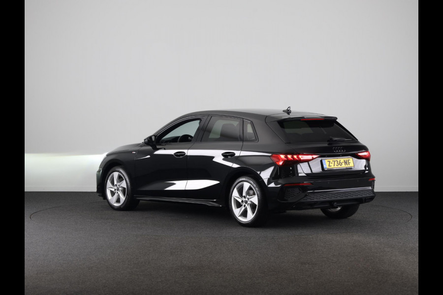 Audi A3 Sportback 35 TFSI S edition | Verlengde Garantie | Optiek zwart pakket | Parkeersensoren achterzijde | Afneembare trekhaak |