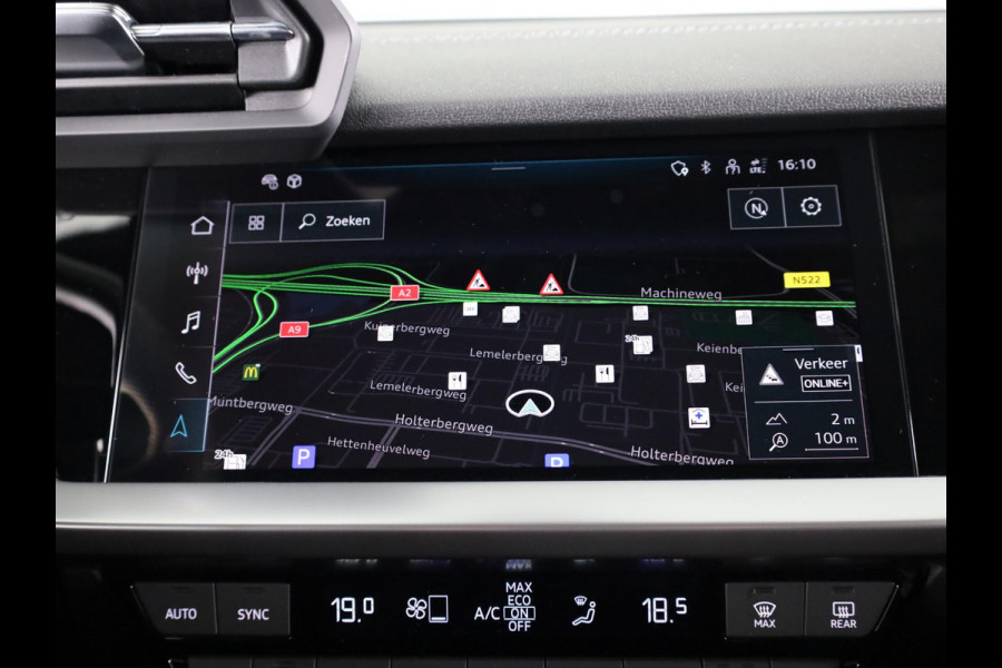 Audi A3 Sportback 35 TFSI S edition | Verlengde Garantie | Optiek zwart pakket | Parkeersensoren achterzijde | Afneembare trekhaak |