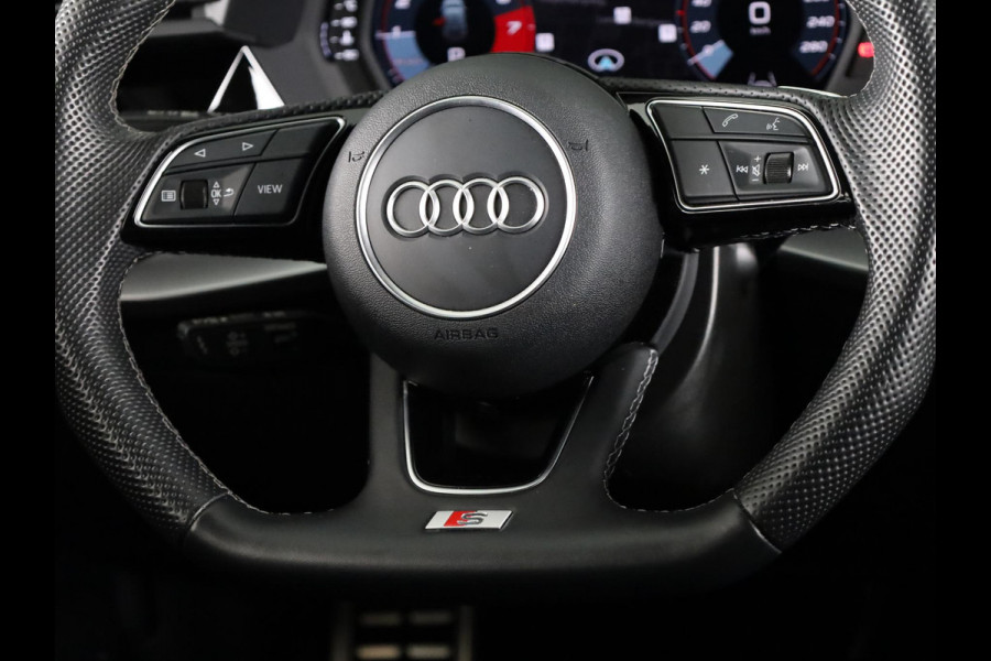 Audi A3 Sportback 35 TFSI S edition | Verlengde Garantie | Optiek zwart pakket | Parkeersensoren achterzijde | Afneembare trekhaak |