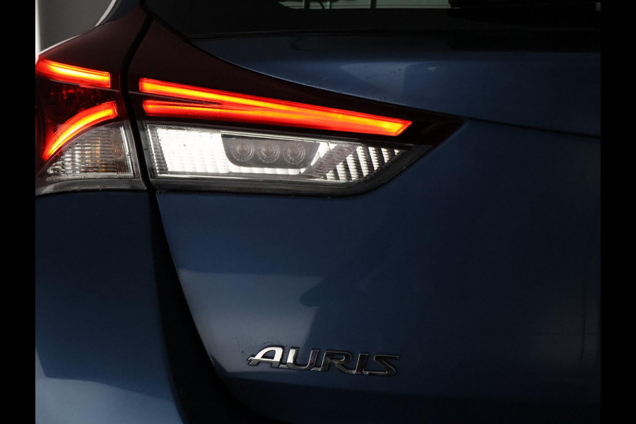 Toyota Auris 1.2T Energy | Camera | Airco | Dealer onderhouden | Afneembare trekhaak