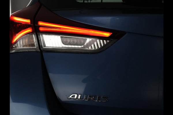 Toyota Auris 1.2T Energy | Camera | Airco | Dealer onderhouden | Afneembare trekhaak