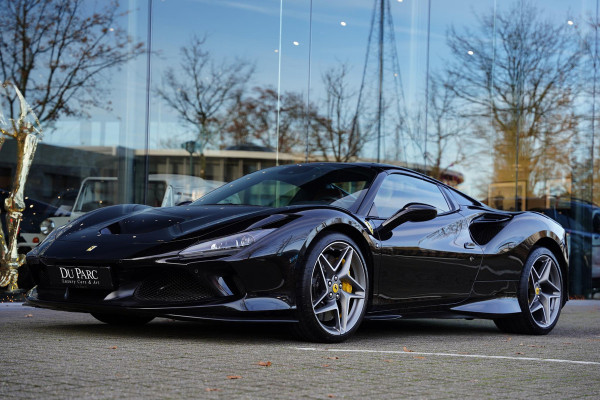 Ferrari F8 Spider 3.9 V8 HELE Cuoio Interior 18 D.Km